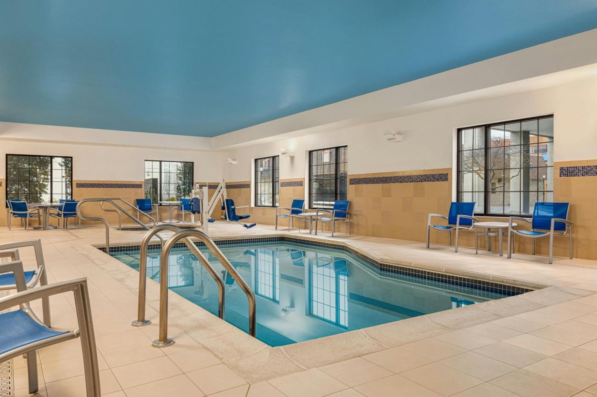 Towneplace Suites By Marriott Williamsport Extérieur photo