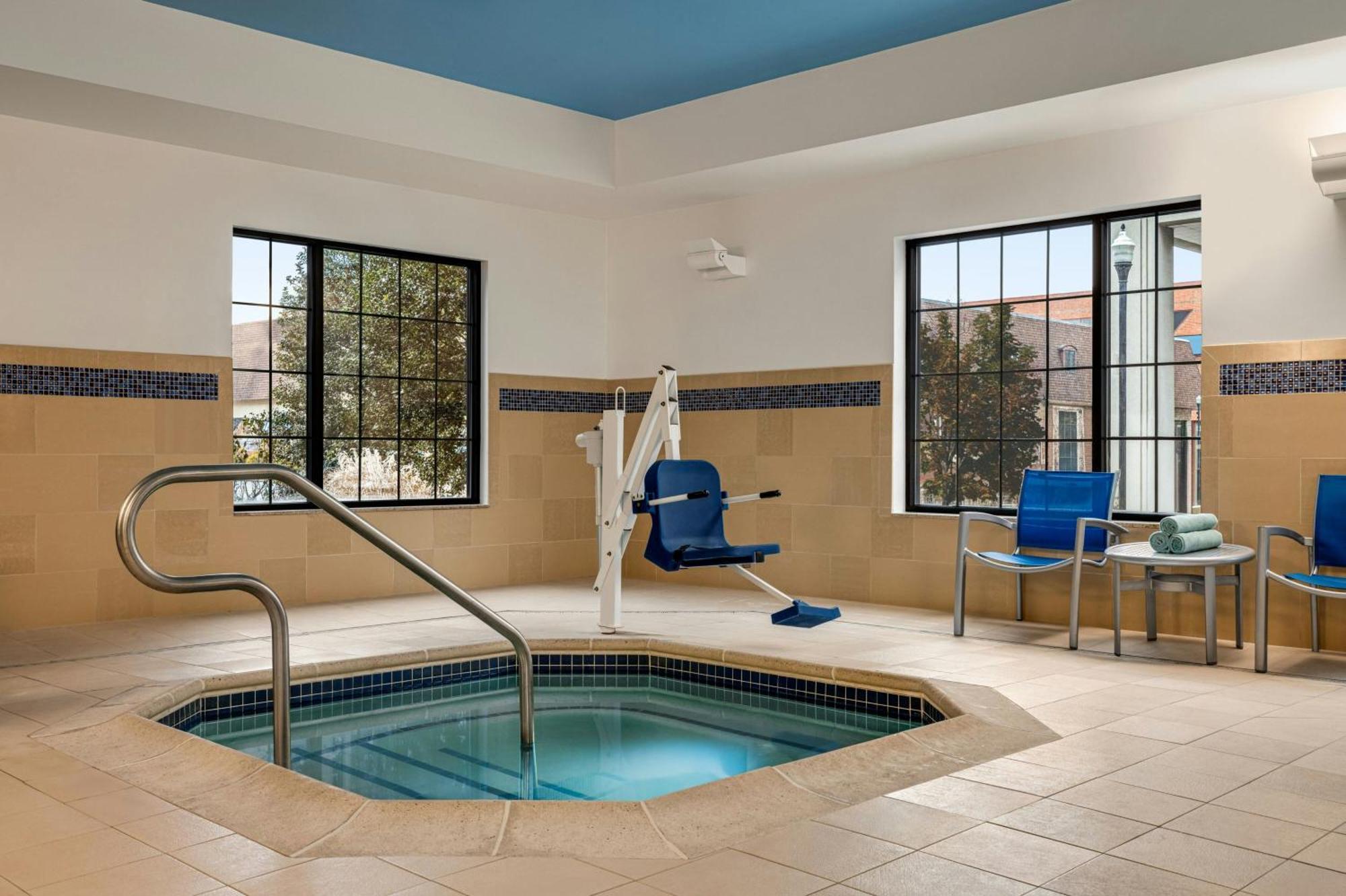 Towneplace Suites By Marriott Williamsport Extérieur photo